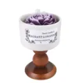 Candela profumata floreale in tazza ceramica bianca base legno decorazione compleanno - Sfumatura bianco e viola [Lavanda] / Confezione semplice circa 140 g