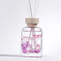 Botella de difusor de aromas de vidrio con flores secas rosas y varillas, 100ml. - Lavanda Francesa