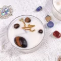 Handmade crystal scented soy wax candle with tiger eye stones and constellation charm for gifts. - Amber Stone [Ocean] / Approx. 30g