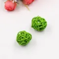 Boules en rotin vert de 3 cm faits main pour diffuseurs d'aromatherapie et de Noel. - 3 cm de diamètre, vert