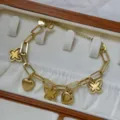 Elegante 18K vergulde roestvrijstalen armband met vlinder- en hartvormige bedels - Vlinder Hart Armband
