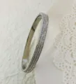 Eleganter 6mm Silber Edelstahl Sternenlicht Armreif mit einer dreireihigen Kristallreihe - Stahlfarben