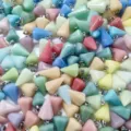 Pendoli di cristallo colorato ciondoli sfaccettati a cono pietra collane accessori - Pietre luminose miste (Colore casuale)