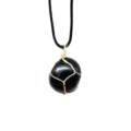 Collana con pendente in agata nera naturale avvolta in filo con cordino in cuoio nero regolabile - Ossidiana