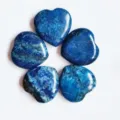 Natural blue crystal heart gemstone ornaments, 5pcs unholed peach heart shaped decor for gifts. - Lapis Lazuli