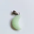 Groene kristalen mini halve maan hanger sieraden accessoire voor handgemaakte ketting - Lichtgevende steen