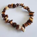 Natural stone chip bracelet, irregular crystal and agate stretch beaded jewelry for fashion. - Egg Yolk Stone