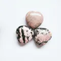 Pierre précieuse polie en forme de cœur en cristal naturel décoration cadeau d'amour idée - Rhodonite