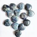 Natural crystal heart gemstone ornament polished palm stone home decor gift variant - Blue Vein Stone