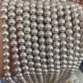 Perlas de concha blancas redondas sueltas para fabricacion de joyas DIY pulseras y collares - Gris Plata