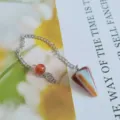 Natuurlijk kristal kegel slingers hanger, edelsteen gefacetteerde wichelroede sieraden - Klein (16*15 mm) / Rode agaat