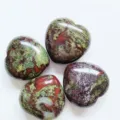 3cm Natural Stone Crystal Heart Ornament Agate Gemstone Craft Peach Heart Hand Piece - Bloodstone