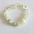 Light green irregular chipped gemstone crystal stretch bracelet, casual fashion beaded jewelry. - New Mountain Jade