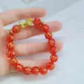 Bracelet de perles rouges avec mantra, bijou de style traditionnel chinois pour femmes. - Perles mantra 10 mm