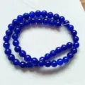 Hochwertige dunkelblaue runde Chalcedon-Loseperlen für DIY-handgefertigten Schmuck - 6mm / Saphirblau
