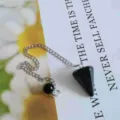Natuurlijke zwarte kristallen kegel slingervanger met zilveren ketting voor waarzeggerij - Groot (38*17,5 mm) / Obsidiaan