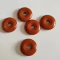 Natürlicher roter Stein Pingankou Donut Anhänger DIY Schmuckzubehör für Halsketten und Armbänder - Roter Jaspis