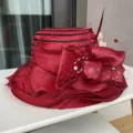 Bordeauxrode kanten zonnehoed met zwarte strepen en prachtige 3D bloem voor dames. - Eén maat / Bordeauxrood
