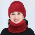Thick knit winter hat and scarf set for middle-aged women, warm plush lined red cap detail. - One Size / Red