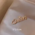 Gouden strass Queen letter broche kristal kroon speld mode kleding accessoire 5x1.6cm - Letter Queen