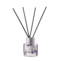 Lila Reed Diffusor mit silberner Kappe und schwarzen Stäbchen für Hausduft Dekoration - Hilton (Hellviolett) / 50ml