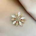 Gold crystal rhinestone flower brooch elegant vintage suit lapel pin sparkling jewelry - No. 1028