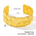 Detailansicht eines 18K vergoldeten geflochtenen Armreifs mit Maßen und Gewicht. - Gewebte Textur Stil (B350) / Gold