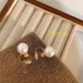 Retro 10mm white pearl clip-on earrings for non-pierced ears with soft comfort pads - Mosquito Coil Ear Clip / 10mm / 16K Gold