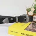 Cintura da donna in vera pelle goffrata vintage con fibbia in metallo scolpito e dettagli. - Nero / 100cm