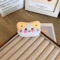Broche en peluche chat de dessin animé avec visage souriant brodé pour accessoires - Ouverture à l'arrière / Chat Souriant