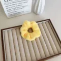 Chouchou en peluche jaune vif doux et moelleux pour les styles doux d'automne et d'hiver - Jaune Oie