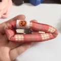 Barrette à cheveux BB à carreaux rouges et crème avec motif smiley orange brodé - Carreaux Rouges
