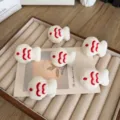 Accessoires DIY en forme de petit poisson en peluche blanc avec broderie rouge pour sacs - Style Ouverture au Dos / 500 Pièces/Paquet / Rouge