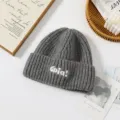 Winter warm knitted beanie hat for men and women, stylish casual solid color skull cap. - One Size / Gray