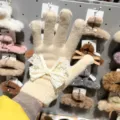 Korean sweet beige knitted five-finger gloves with elegant lace bow and pearl details. - One Size / Off White