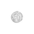 Detail eines versilberten Anhängers mit dem mit Zirkonia besetzten Buchstaben W - W Anhänger Ohne Kette / Silber