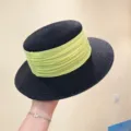 French retro flat top straw hat women summer woven sun protection beach wide brim hat - M (56-58cm) / Black and Neon Green