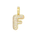 Detailansicht eines vergoldeten Anhängers Buchstabe F mit Zirkonia-Pavé-Besatz - Buchstabe F Anhänger einzeln (ohne Kette) / Gold