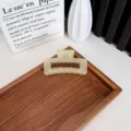 Élégante grande pince à cheveux couleur gelée pour cheveux épais fini beige crème - Cube / 8.5cm / Jaune Oie