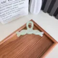 Grande pince à cheveux givrée vert menthe translucide pour coiffure élégante - Torsadé / 11cm / Vert brume