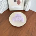 Pince à cheveux en peluche violette douce pour un coiffage élégant d'automne-hiver - Violet