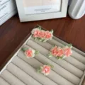 Elegante stoffen camelia bloem haarspelden in roze en crème - Gemengd Oranjeroze Set