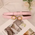 Cintura sottile rosa in ecopelle verniciata da donna con fibbia ovale in metallo. - Rosa Lucido