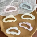 Lot de grandes pinces à cheveux en forme de nuage aux couleurs crème pastel douces. - Style Nuage / 10.5cm / Crème