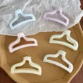 Lot de grandes pinces à cheveux en six couleurs crème pastel esthétiques assorties - Style Rétro / 9.5cm / Crème