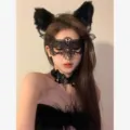 Schwarze Spitzen-Augenmaske mit flauschigem Katzenohren-Haarband und Halsband für Cosplay. - Katzenkopf Dreiteiliges Set / Schwarz