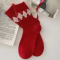 Red wool thick mid-tube socks with classic argyle pattern, warm and comfortable for daily wear. - Argyle