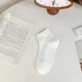 White cotton ankle socks for women, thin breathable summer socks, comfortable non-slip design. - One Size / White