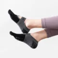 Black non-slip five toe yoga socks, breathable pilates socks for women gym and home floor. - One Size / Black