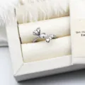 Exklusives Makrodetail der verstellbaren Schleifenring-Fassung für Perlenschmuck - Süßigkeiten-Form-Stil / 15mm Leere Schale / Silber